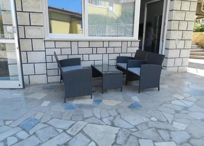 アパート Apartma Chrystel *